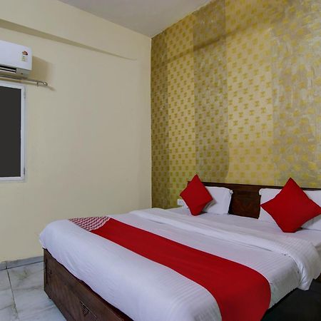 Hotel Yash House New Delhi Ngoại thất bức ảnh
